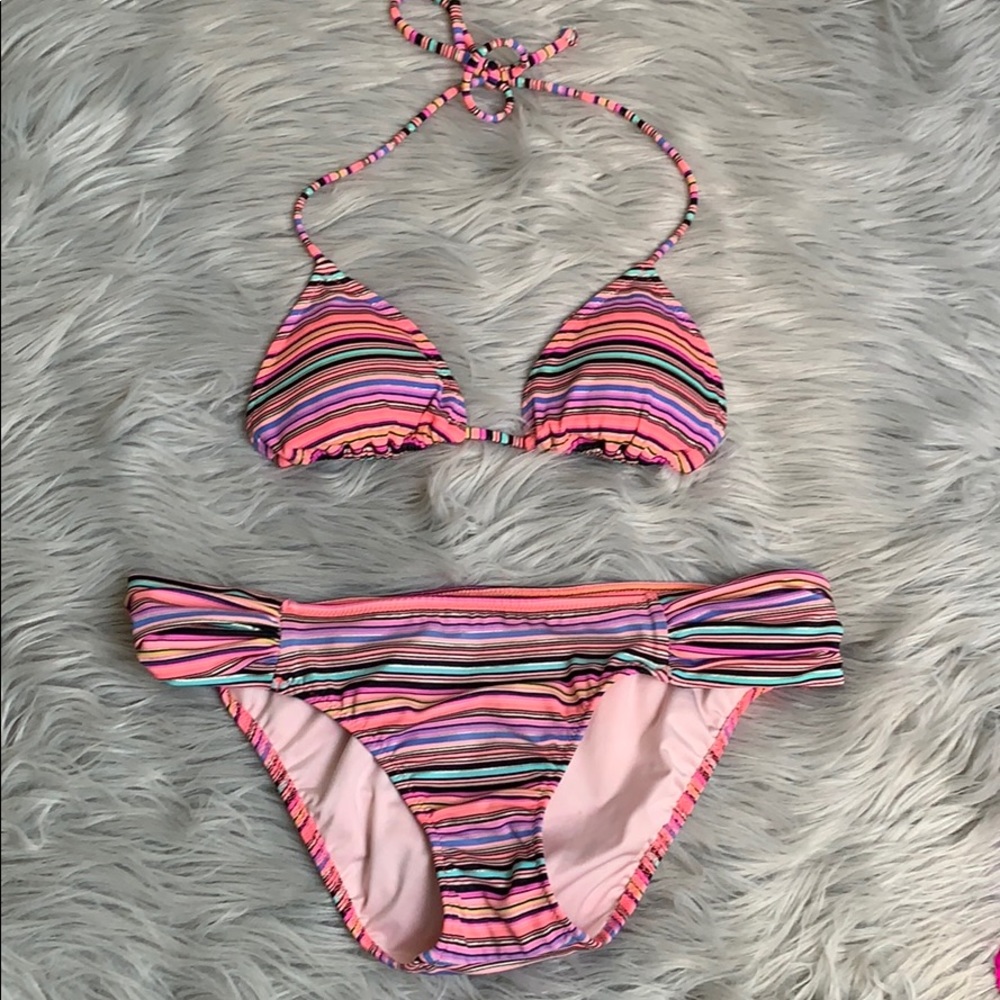 Victoria’s Secret the knockout bikini triangle top